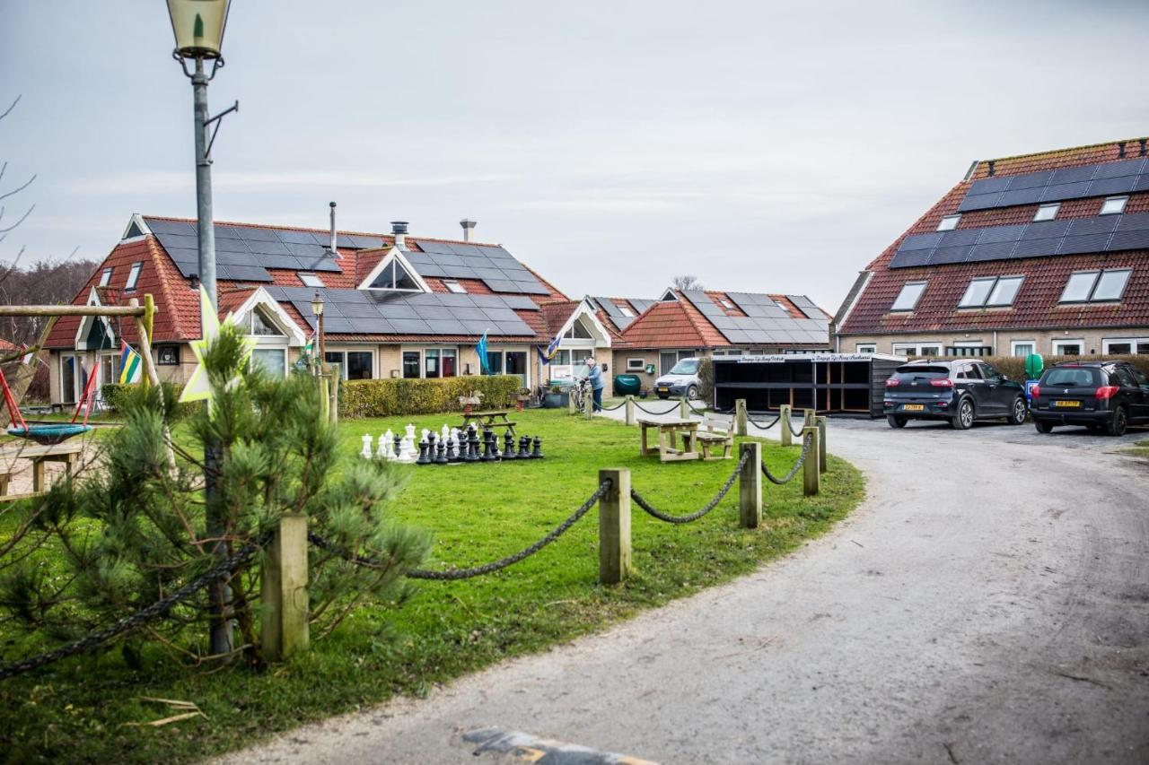 Appartementenhotel Tjermelan Terschelling Oosterend  Екстериор снимка