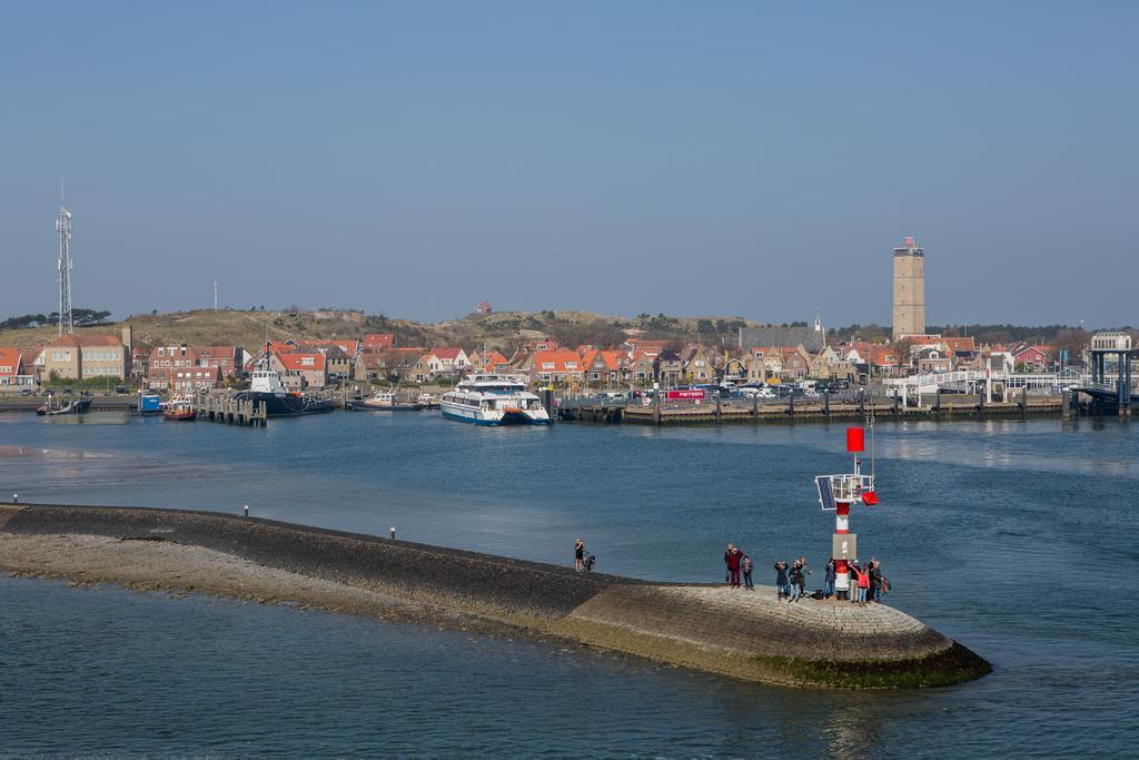 Appartementenhotel Tjermelan Terschelling Oosterend  Екстериор снимка