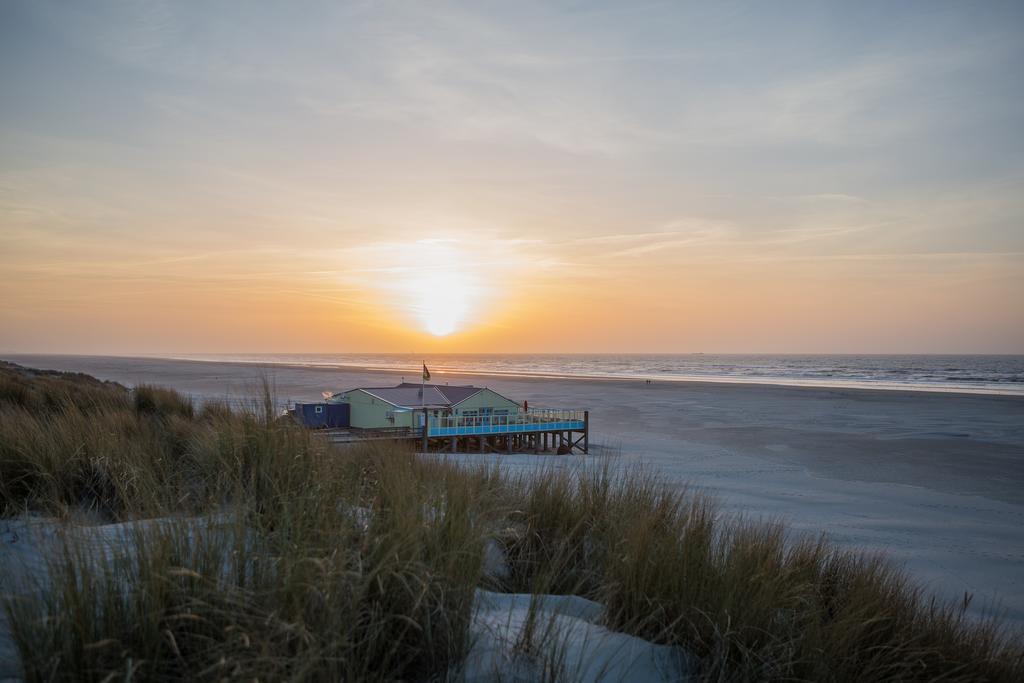 Appartementenhotel Tjermelan Terschelling Oosterend  Екстериор снимка
